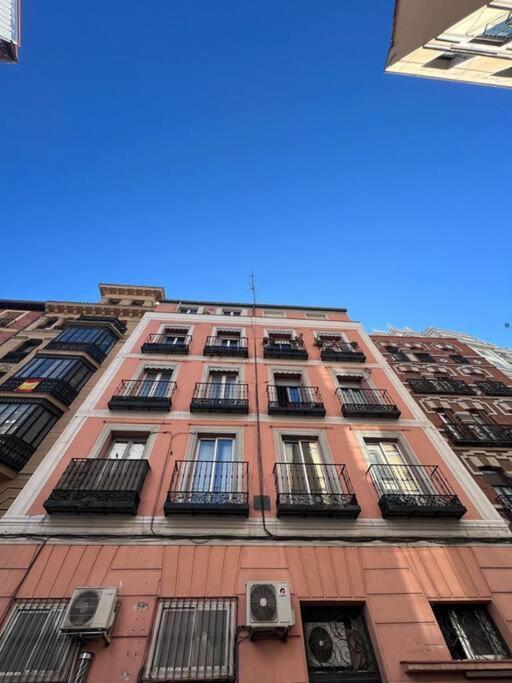 Punta Me Beautiful Apartment In Plaza Espana Madrid Dış mekan fotoğraf