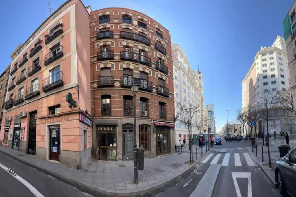 Punta Me Beautiful Apartment In Plaza Espana Madrid Dış mekan fotoğraf